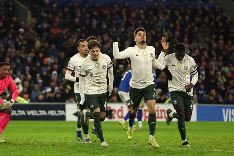 Chelsea postoupila do semifinále Ligového poháru. Chelsea postoupila do semifinále Ligového poháru.