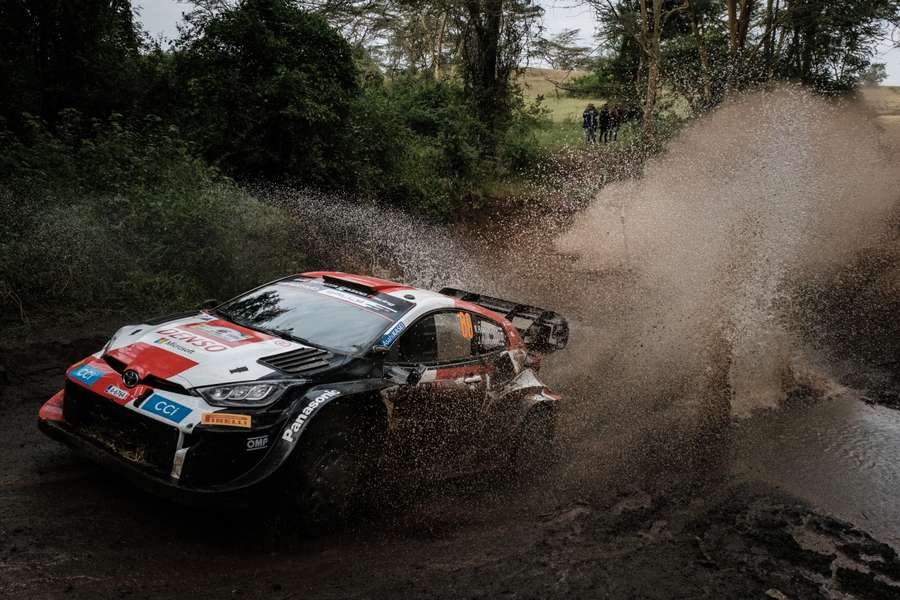 Ogier liderem w Kenii w rajdowych mistrzostwach świata, Kajetanowicz prowadzi w WRC2