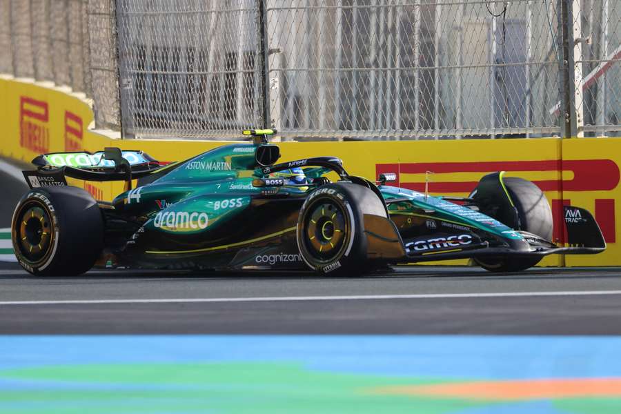 Fernando Alonso ficou em 2º na primeira atividade na Arábia Saudita