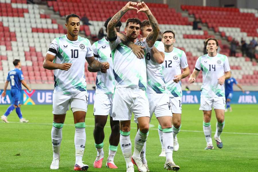 Irland gewinnt das Duell mit Israel deutlich Irland gewinnt das Duell mit Israel deutlich