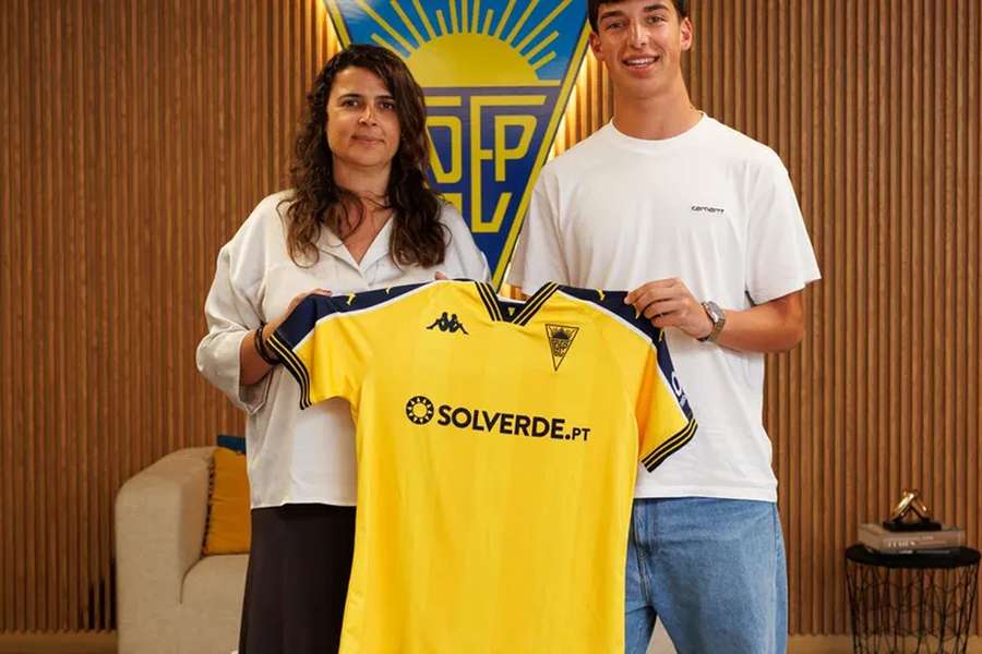 Helena Dias, diretora do Estoril, com Martim Dias