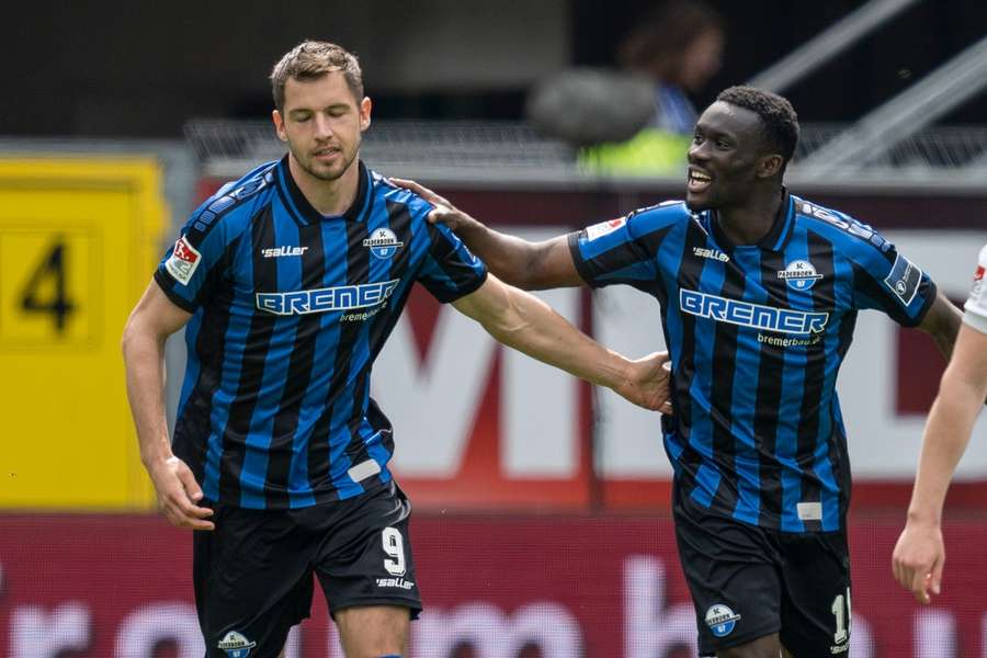 Paderborn jubelt bei Sieg gegen Heidenheim