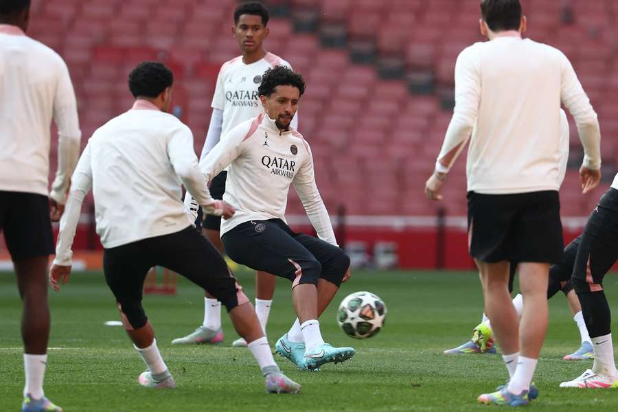 PSG i Barcelona jedynymi zespołami w Europie z szansami na potrójną koronę