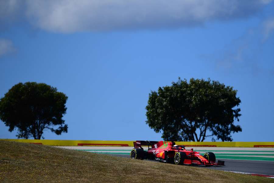 La Ferrari di Charles Leclerc a Portimao nel 2021 La Ferrari di Charles Leclerc a Portimao nel 2021
