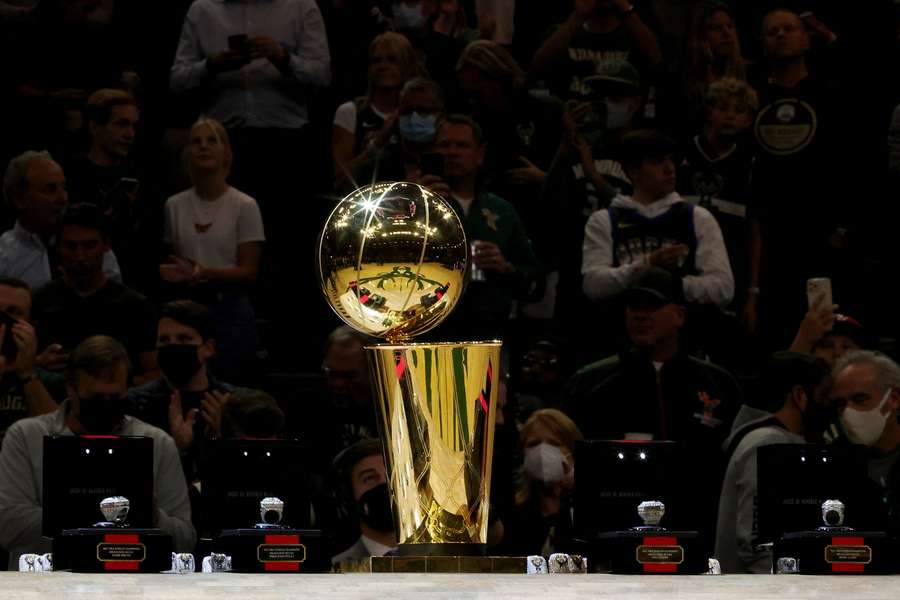 Welk team gaat er aan het einde van de rit met de Larry O'Brien Championship Trophy vandoor?