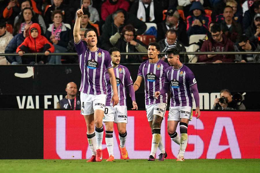 Juanmi Latasa y Luis Pérez, fuera de la convocatoria para visitar al Atlético