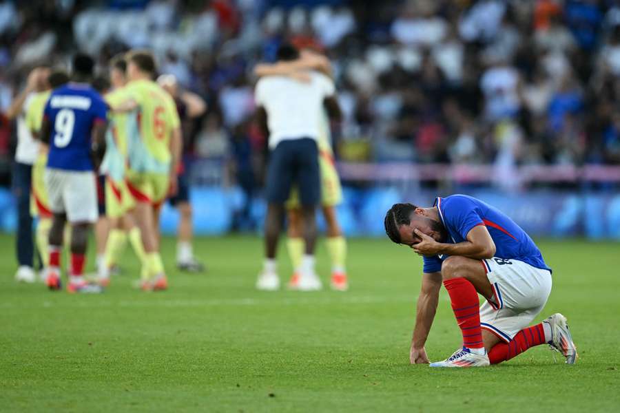 Rayan Cherki e a equipa olímpica de França este verão