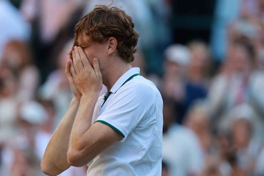 Jannik Sinner nu va evolua la US Open 2026 din pricina unei accidentări Jannik Sinner nu va evolua la US Open 2026 din pricina unei accidentări