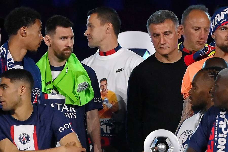 PSG perde mais de 2 milhões de seguidores no Instagram após saída de Messi