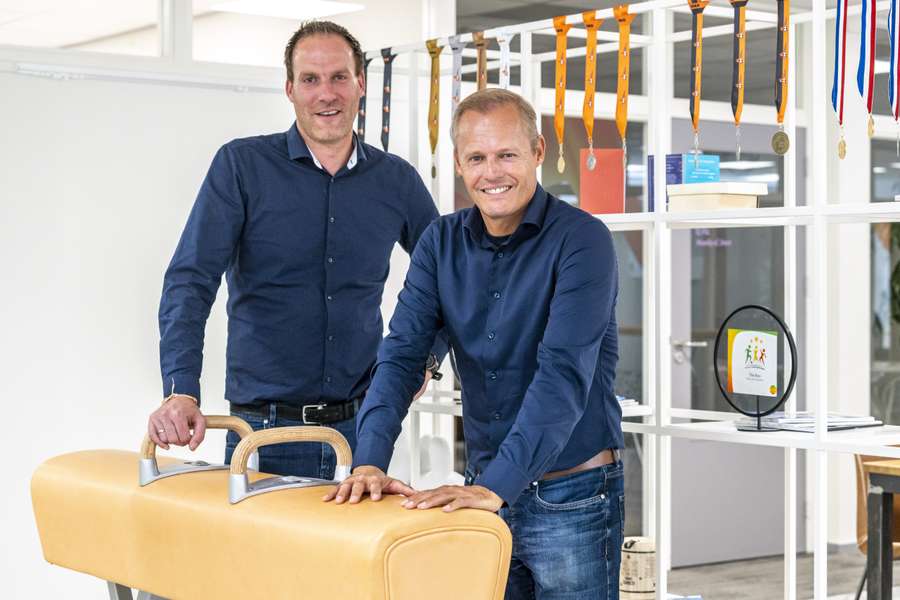 Turnbondscoaches Jeroen Jacobs (vrouwen) en Dirk van Meldert (mannen)