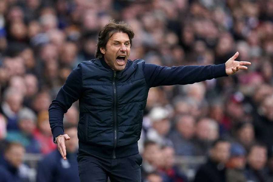 Antonio Conte va fi noul antrenor al lui Napoli