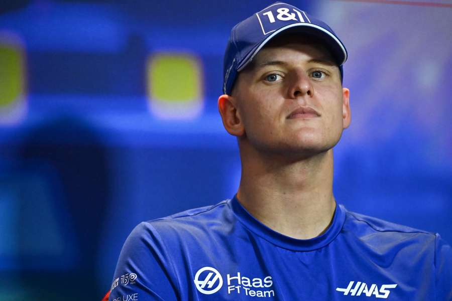 Schumacher desperta interesse da Mercedes