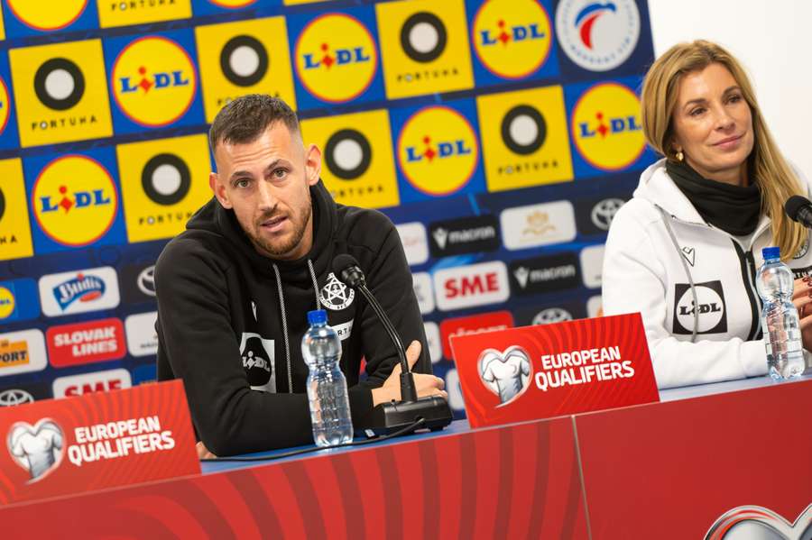 Martin Dúbravka. Martin Dúbravka.