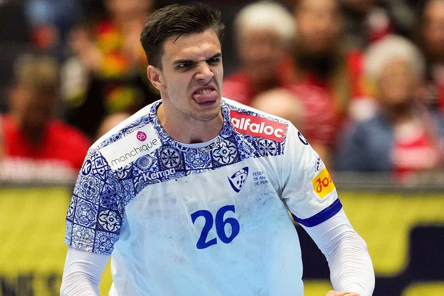 Francisco Costa celebra por Portugal