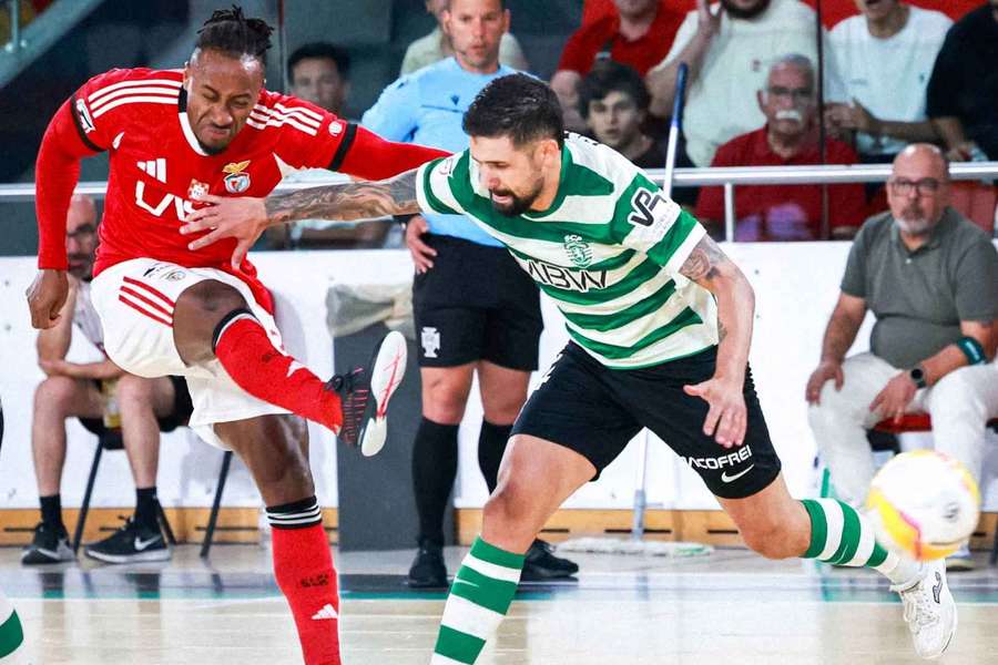 Benfica de Pany Varela levou a melhor sobre o Sporting de Felipe Valério