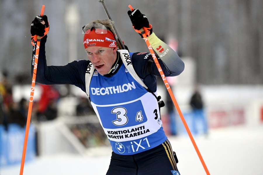 Auf dem Podium in Kontiolahti: Roman Rees.