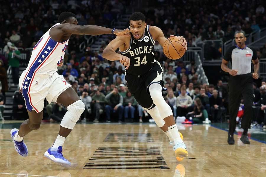 Antetokounmpo, el mejor del partido.