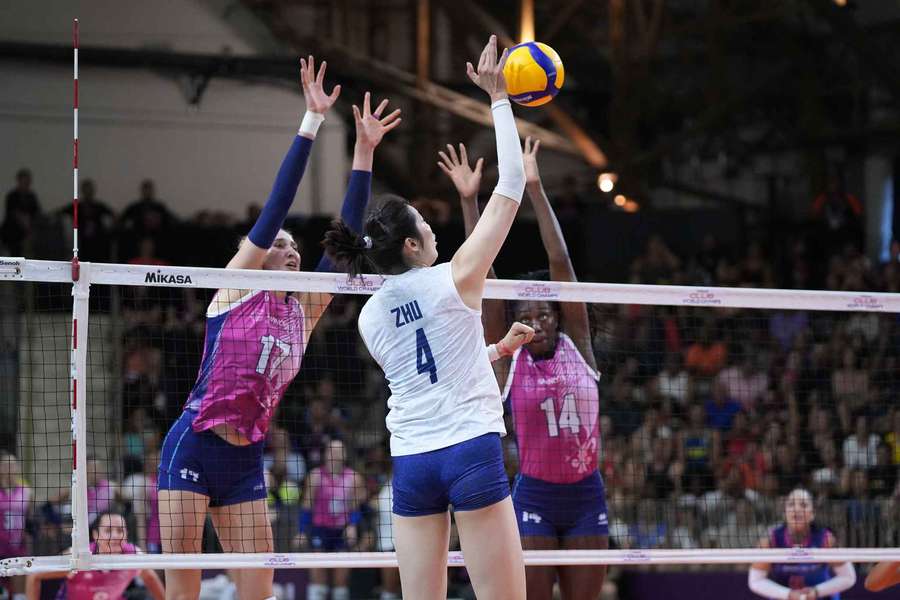 Mondiale per Club: storica Scandicci, batte Conegliano ed è campione per la prima volta Mondiale per Club: storica Scandicci, batte Conegliano ed è campione per la prima volta