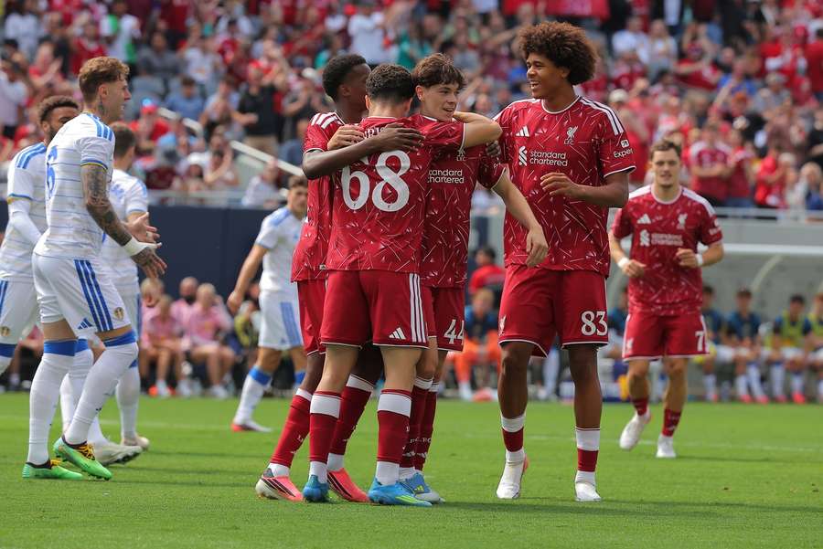Liverpool esteve a ganhar por 2-0 e saiu derrotado por 2-4 Liverpool esteve a ganhar por 2-0 e saiu derrotado por 2-4