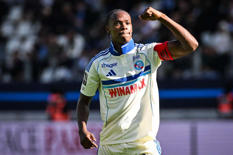 Emegha peut célébrer ce dimanche, il a offert un sacré spectacle à ses supporters.