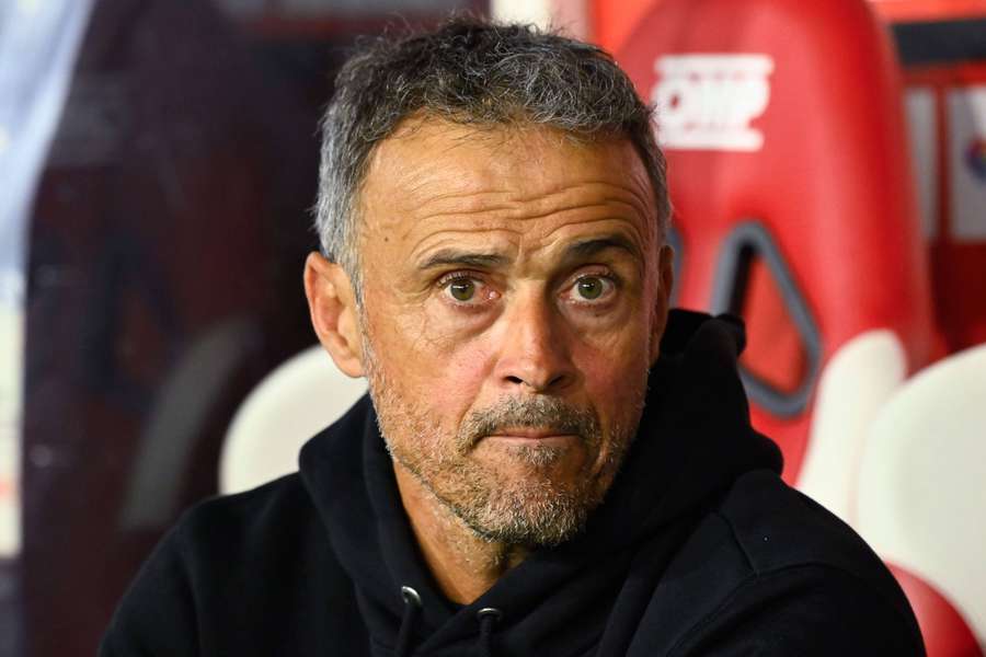 Luis Enrique durante o jogo em Reims