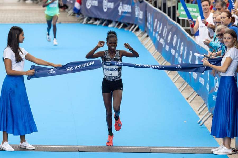 Faith Kiprotich triunfou em Lisboa