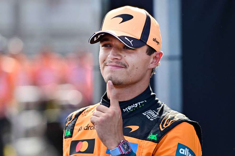 Lando Norris se dočkal prvního kvalifikačního vítězství v sezoně. Lando Norris se dočkal prvního kvalifikačního vítězství v sezoně.
