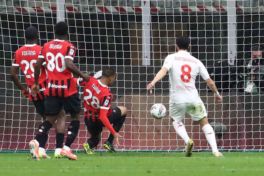 Malick Thiaw o duce mai departe pe Fiorentina Malick Thiaw o duce mai departe pe Fiorentina