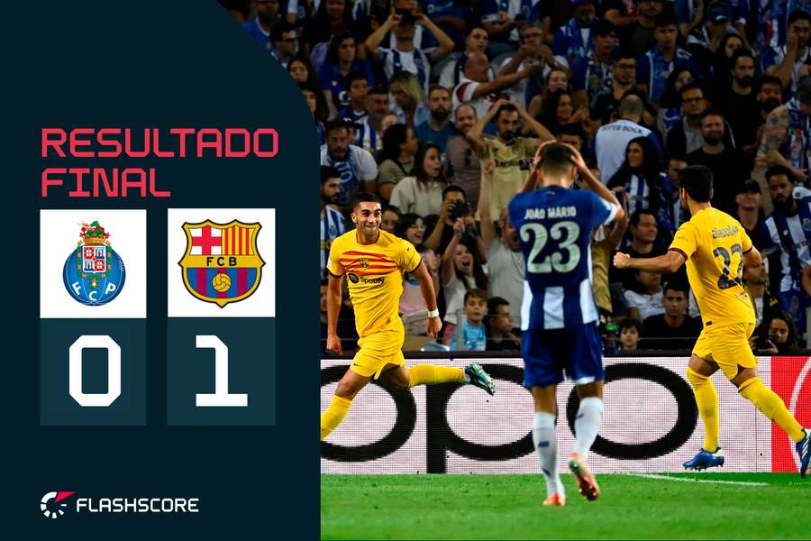 Ferran Torres festeja com Gundogan o golo da vitória