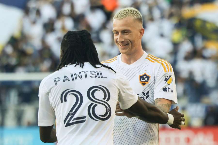 Marco Reus e o goleador Joseph Paintsil