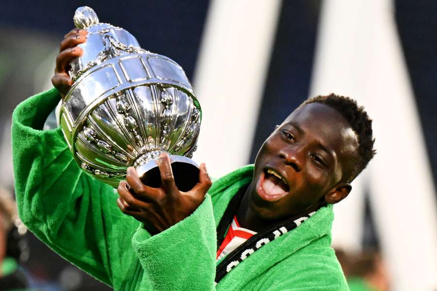 Yankuba Minteh won afgelopen seizoen de beker met Feyenoord