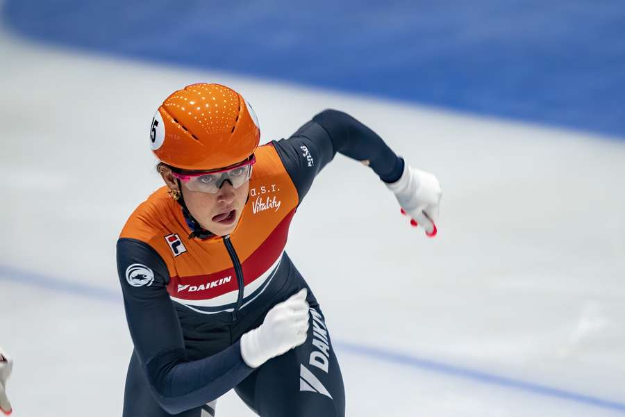 Suzanne Schulting pakte een gouden, zilveren en bronzen medaille in Dresden