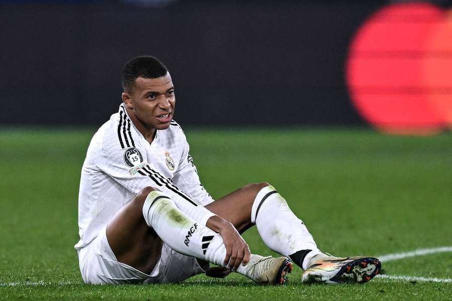 Mbappe picked up the injury in the first half against Atalanta