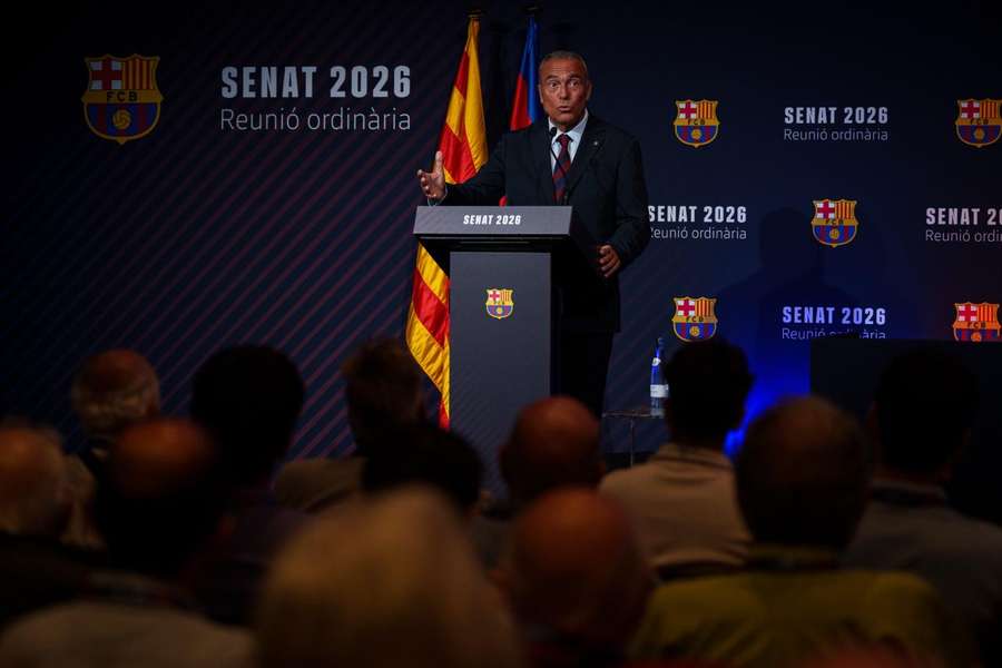 Rafael Yuste, presidente en funciones del Barcelona, durante la reunión del Senado del club con los socios más antiguos Rafael Yuste, presidente en funciones del Barcelona, durante la reunión del Senado del club con los socios más antiguos