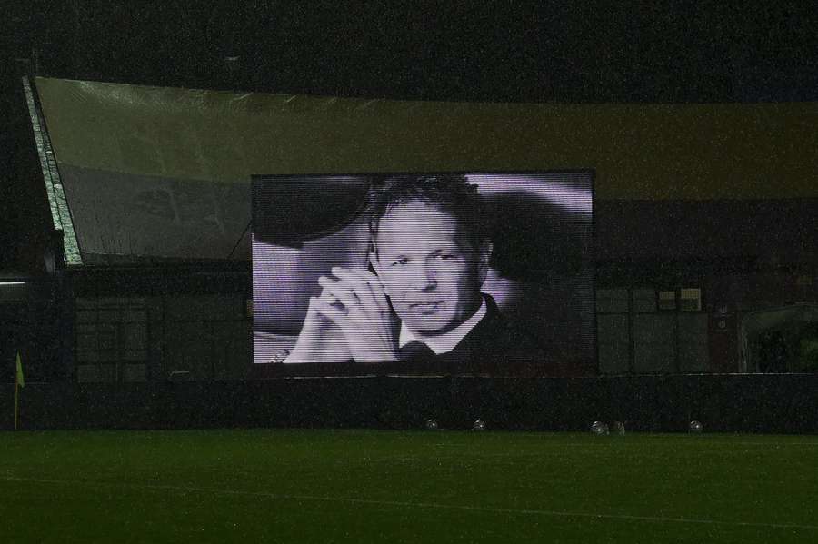 Il dolore delle figlie di Mihajlovic: "Impossibile accettare tutto questo"