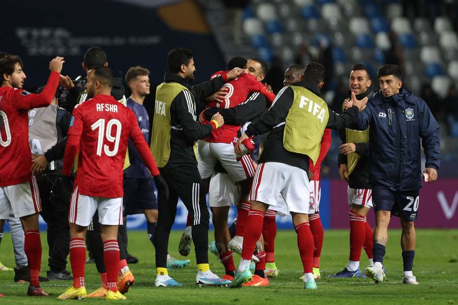 El Mundial de Clubes arranca con triunfo de Al Ahly ante Auckland (3-0) y recuerdo a Pelé