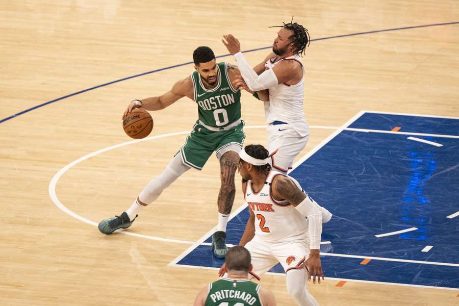 Tatum, ante los Knicks