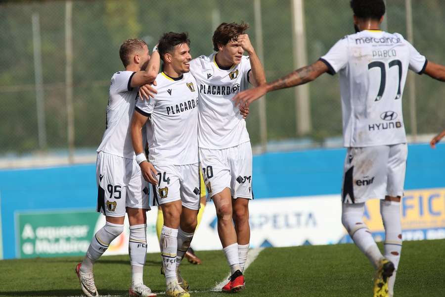 Francisco Moura, Gustavo Sá e Pablo Felipe marcaram para o Famalicão