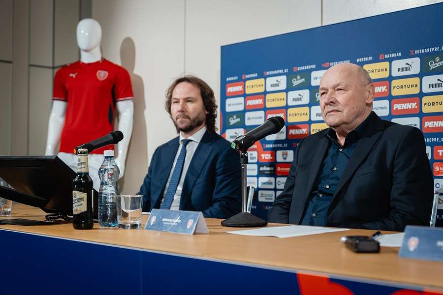 Nedvěd je s prací Koubka zatím spokojen.