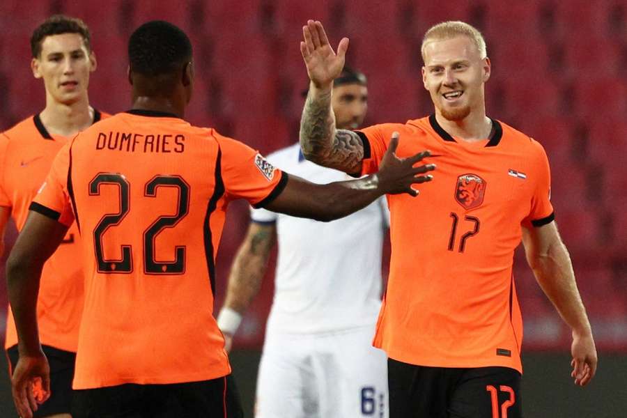 Meerdink (17) garantiu a vitória da Holanda sobre a Sérvia Meerdink (17) garantiu a vitória da Holanda sobre a Sérvia