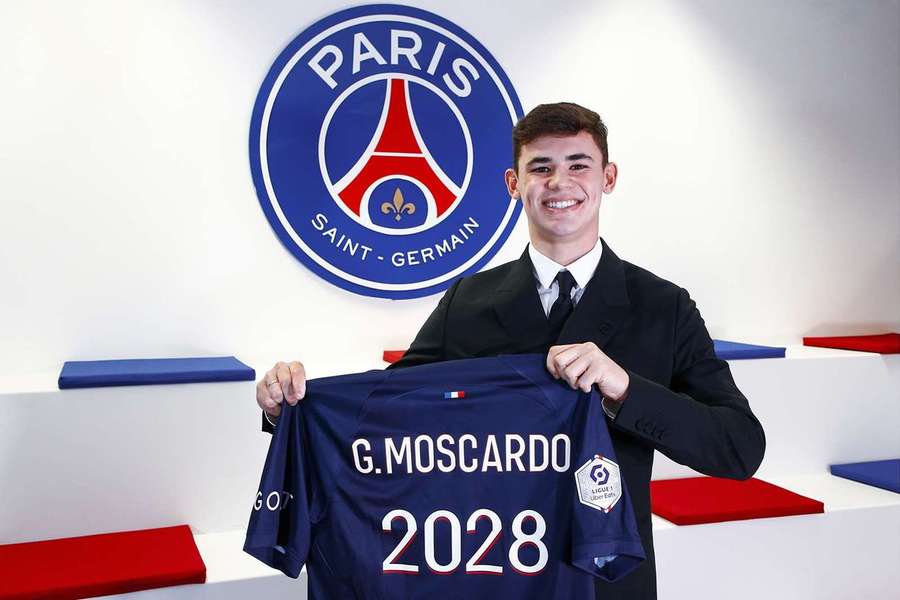 Moscardo assinou com o PSG até junho de 2028