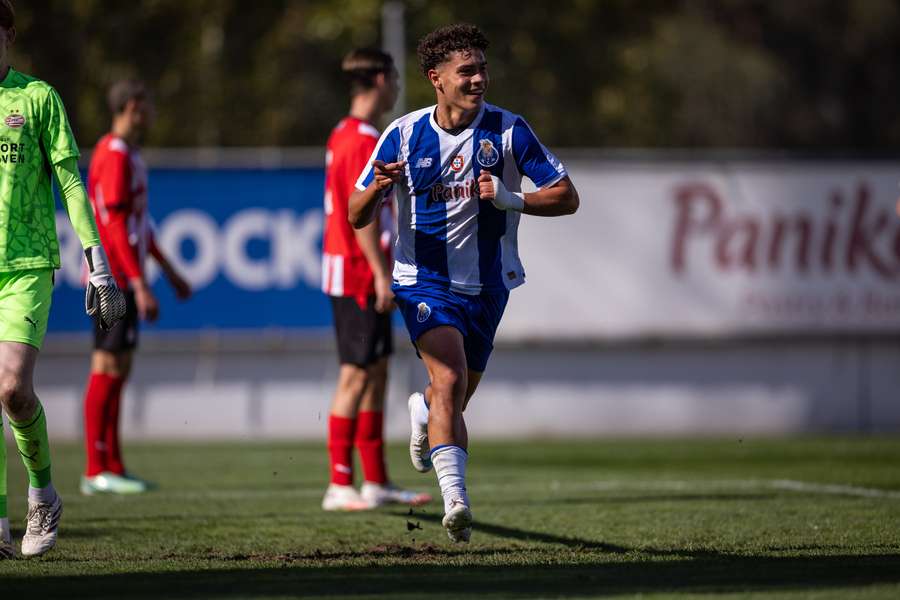 Eduardo Ferreira bisou no triunfo do FC Porto