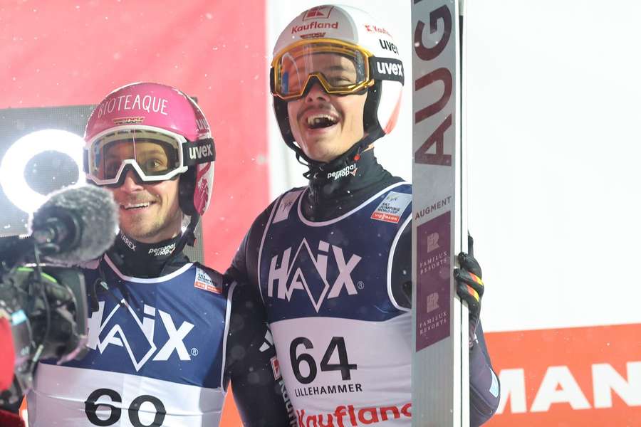 Hoffmann und Raimund nach dem zweiten Springen. Hoffmann und Raimund nach dem zweiten Springen.