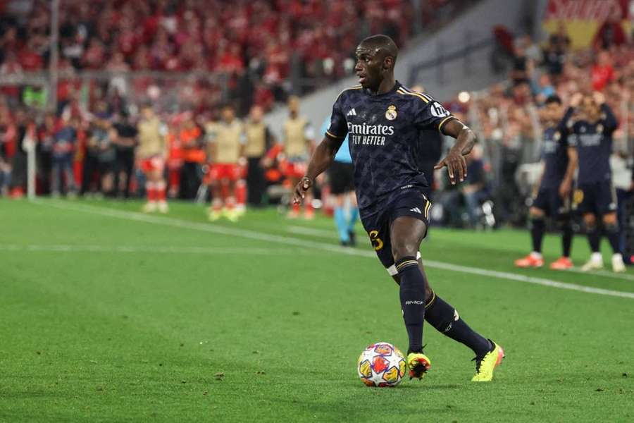 Ferland Mendy lors du match face au Bayern Munich.