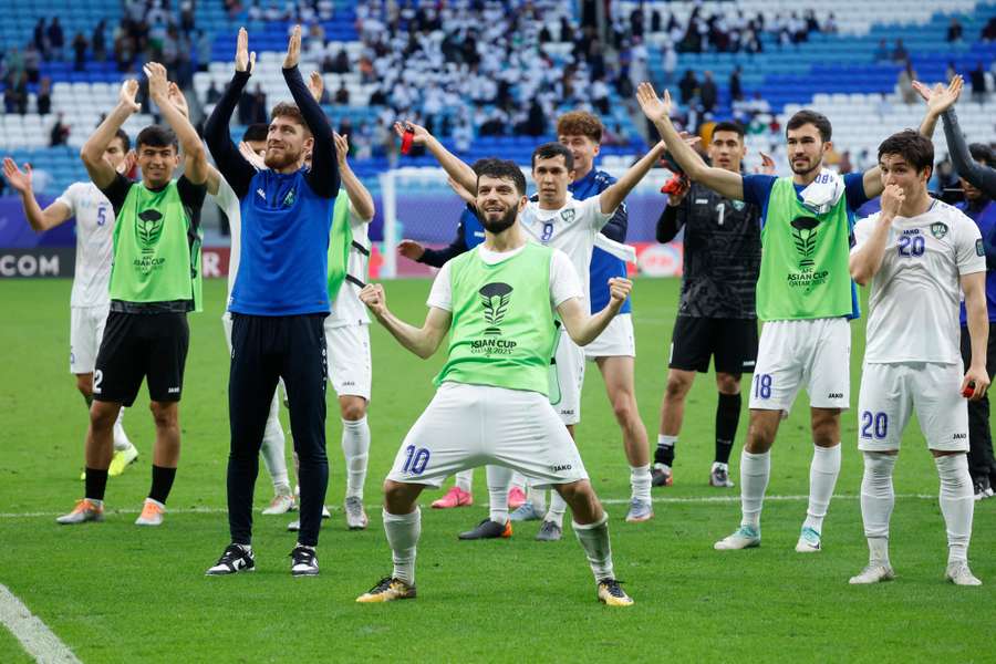 Uzbekistanul a învins marți Thailanda cu scorul de 2-1 şi s-a calificat în sferturile de finală ale Cupei Asiei pe Națiuni 