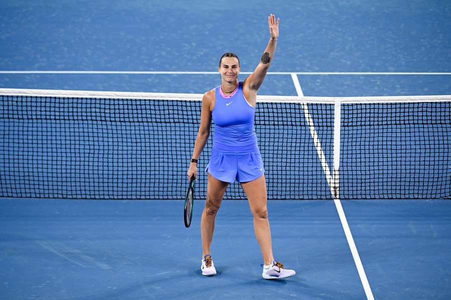 Sabalenka, contenta después de ganar a Bouzkova.