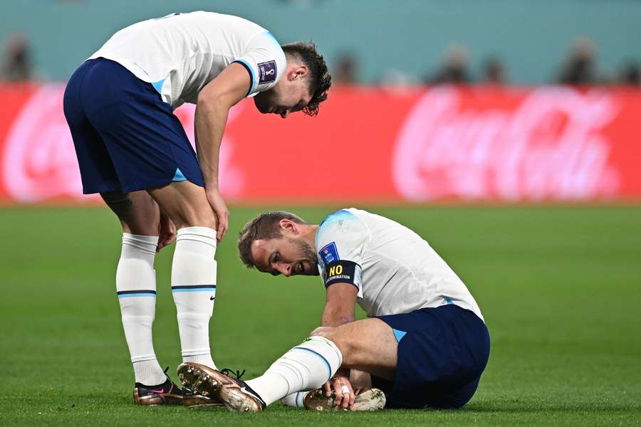 Harry Kane zmaga się z urazem po meczu z Iranem