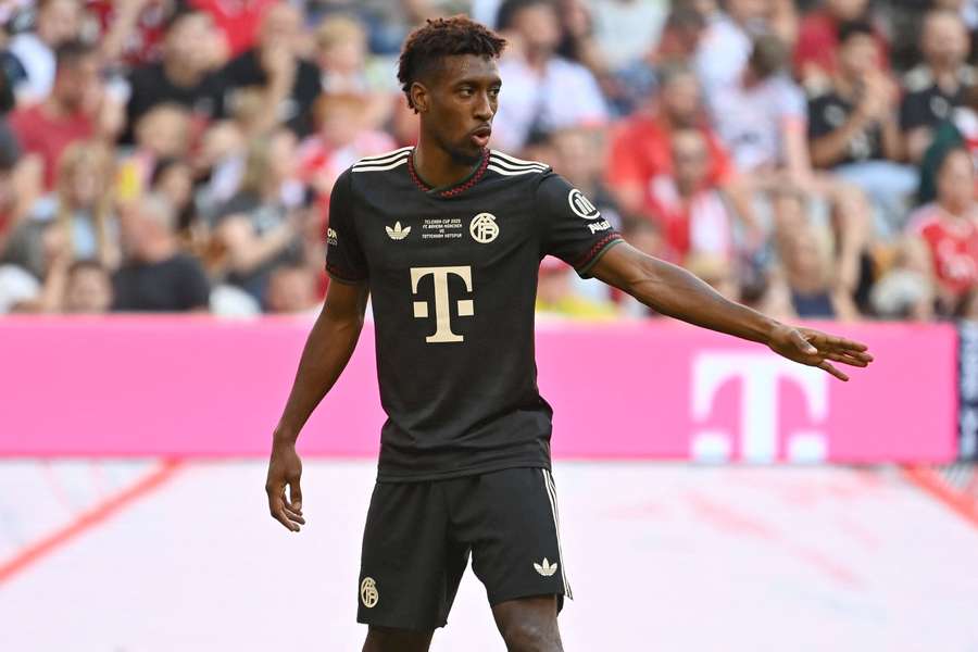 Bayern by mohl přijít o stálici v sestavě. Al Nassr se snaží přemluvit k odchodu Comana