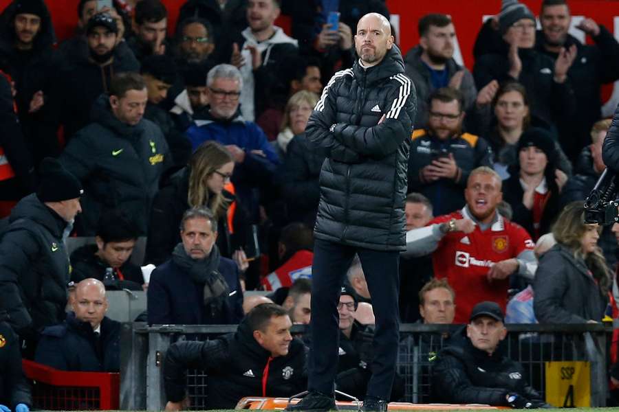 Chelsea - Man Utd: Ten Hag confirms Ronaldo refused to come on as sub against Spurs