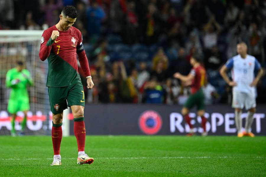 Euro-2024: Portugal tenta confirmar o apuramento mais tranquilo da sua  história